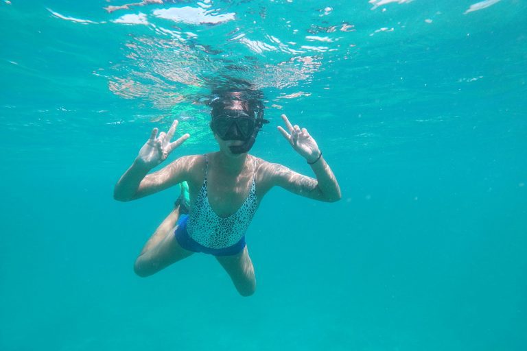 Getting the hang of eco-friendly snorkeling in Aruba